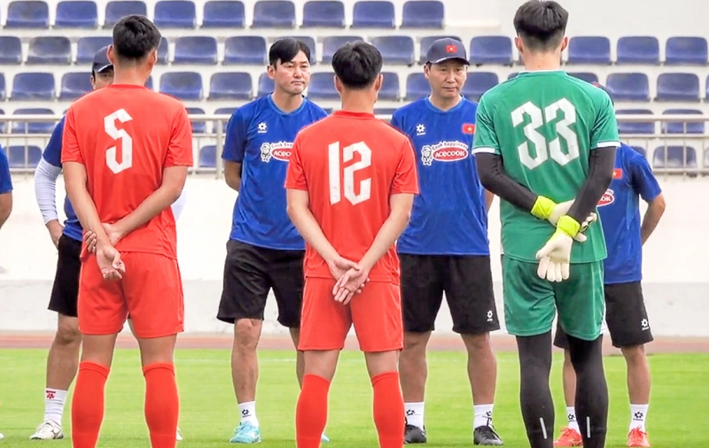 u23-viet-nam-san-sang-thu-lua-truoc-ngay-len-duong-sang-indo