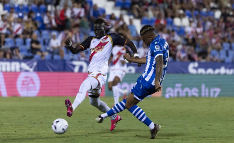 Full Match: Rayo Vallecano vs Alavés (02:00 – 21/08)